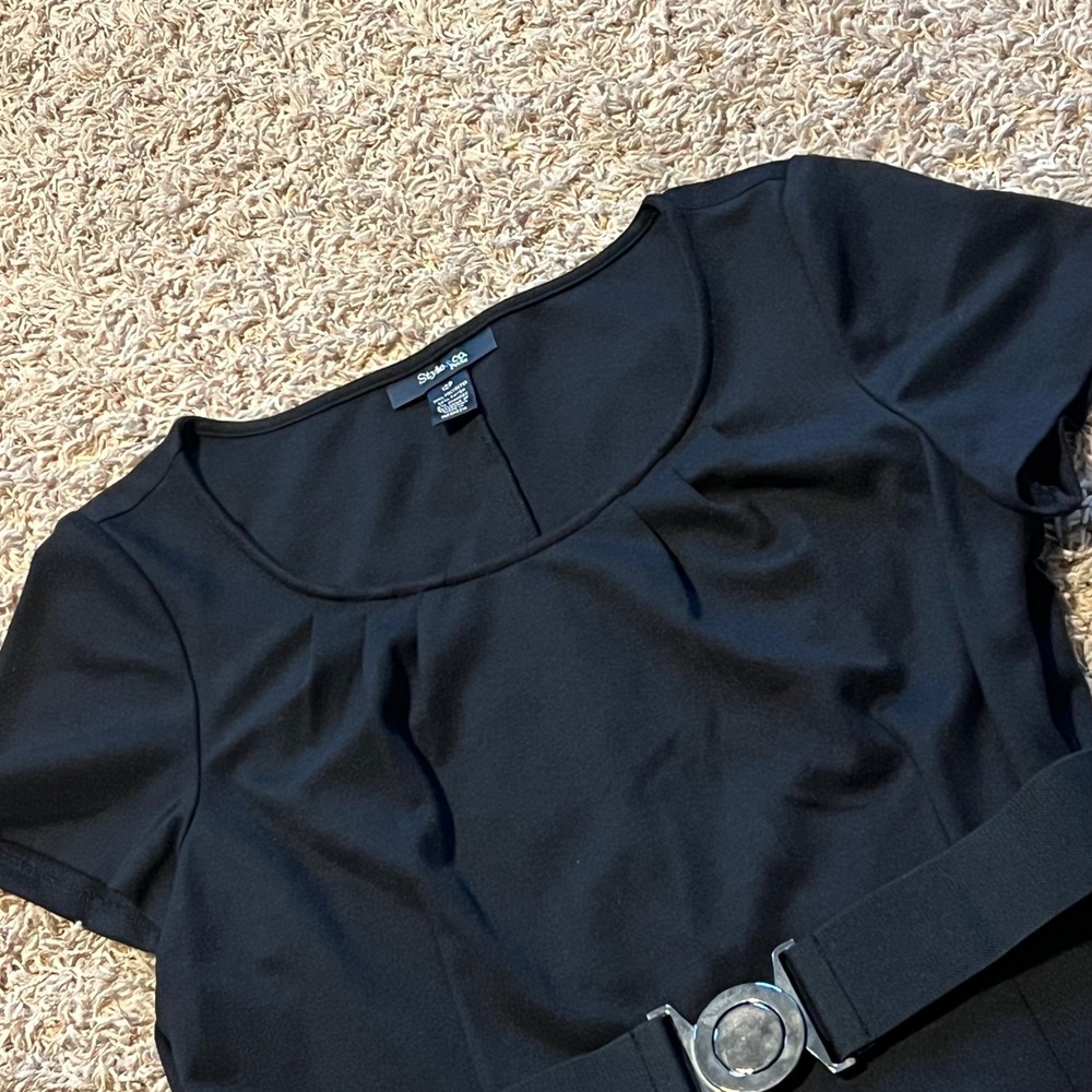 Style & Co Petite Black Sheath Dress with Belt Size 12P Short Sleeve Scoop Neck